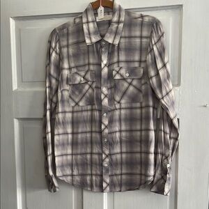 Men's Plaid Button-Down Shirt in Gray